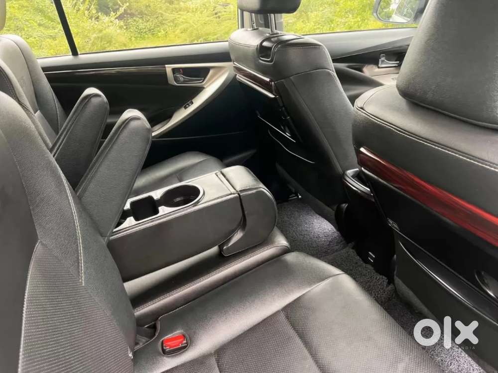 Toyota Innova Crysta, 2023, Diesel