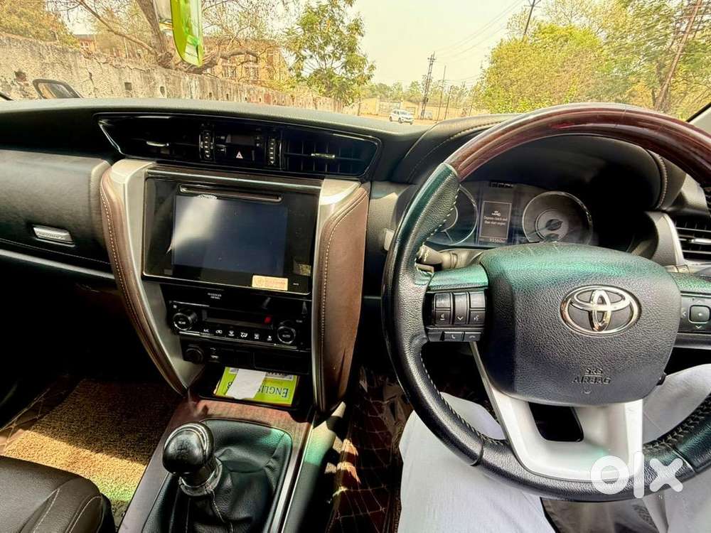 Non Accidental All Genuine Car Serviced Only From Company