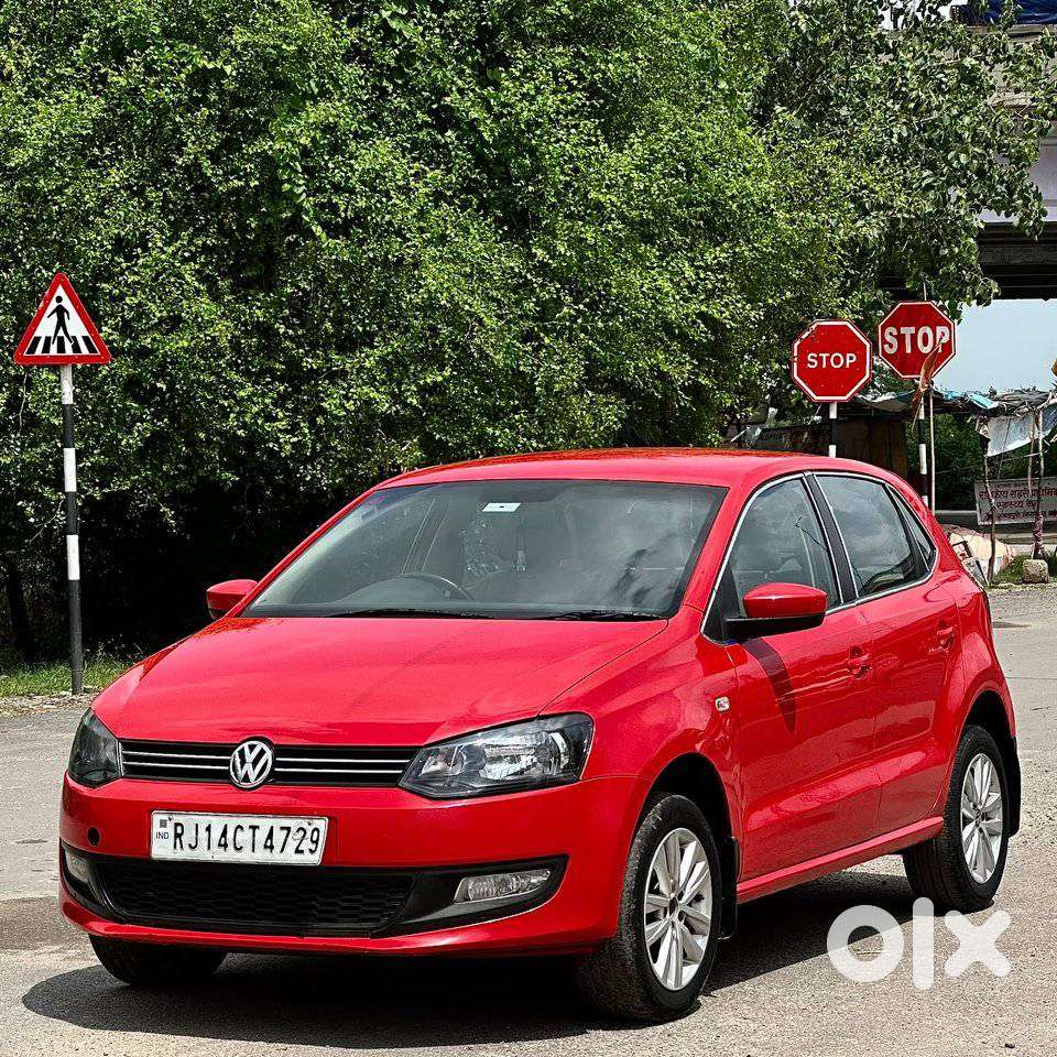 Volkswagen Polo Petrol Highline 1.2l, 2013, Petrol