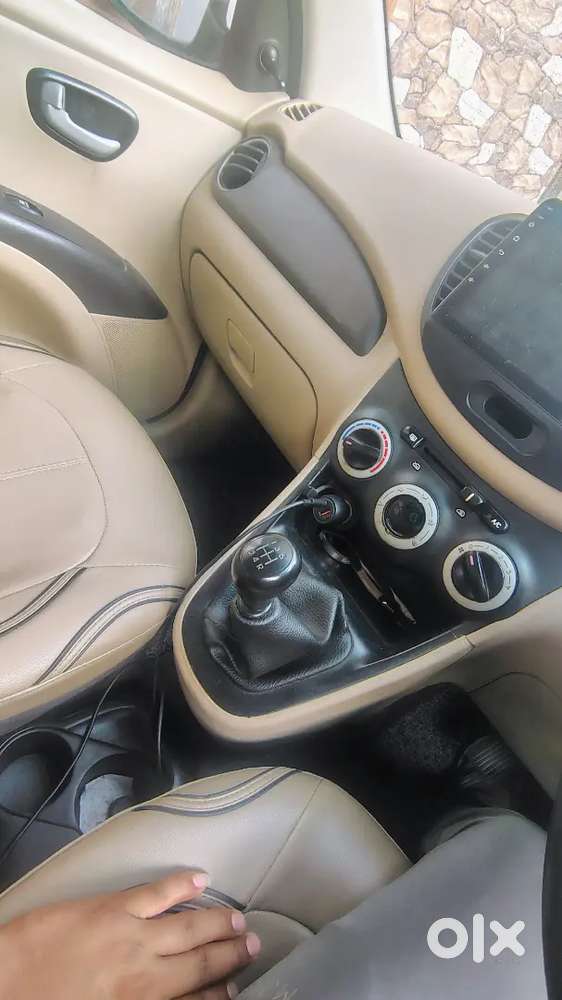Hyundai I10 Sportz 2010 Car