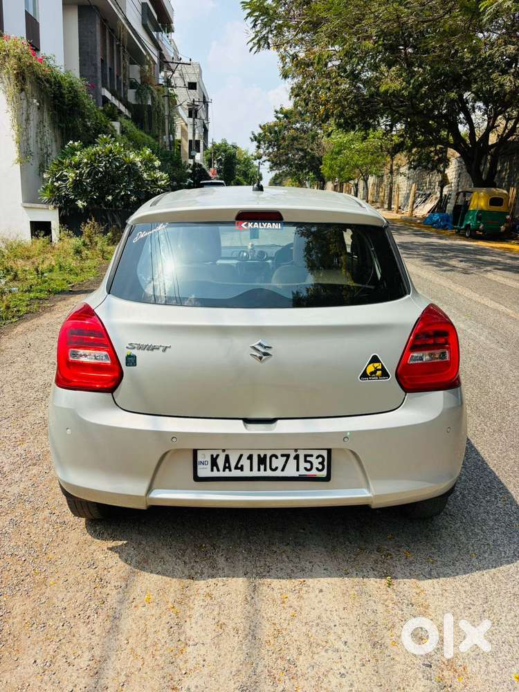Maruti Suzuki Swift Vxi Optional, 2020, Petrol