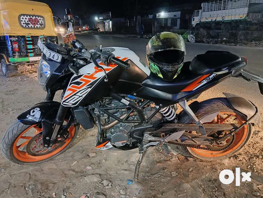 Duke 125 second hand hot sale olx