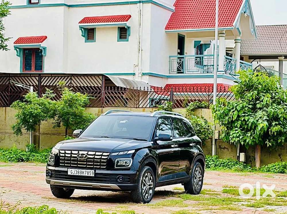 Hyundai Venue Sx (o) Mt 1.5 Diesel, 2024, Diesel