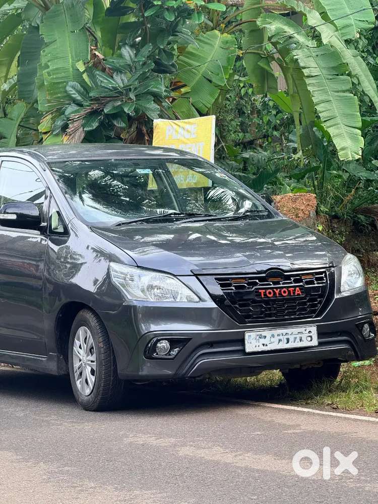 Toyota Innova 2015 Diesel Manual 1st Owner