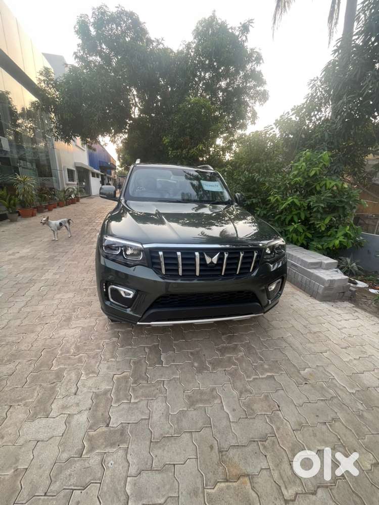 Mahindra Scorpio-n 2023 Diesel Manual