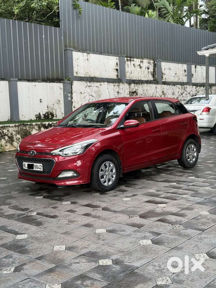 Hyundai I20 Petrol Spotz, 2017, Petrol