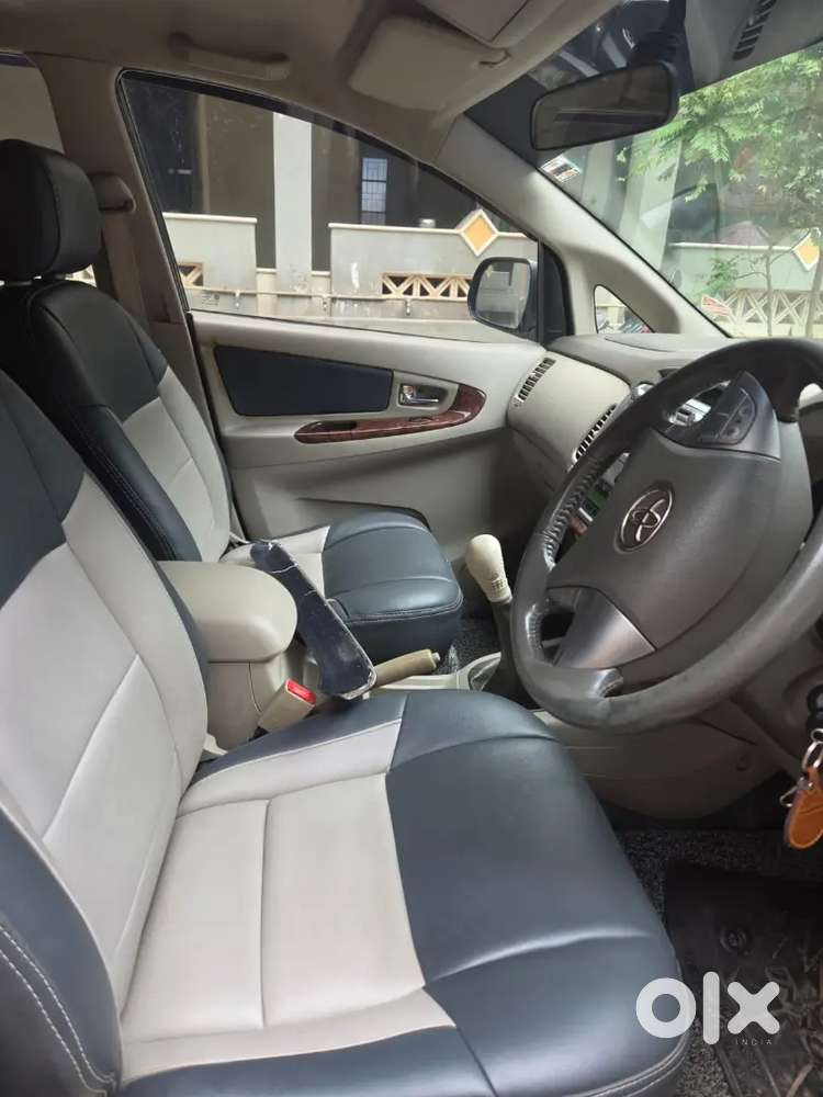 Toyota Innova Vx 2012