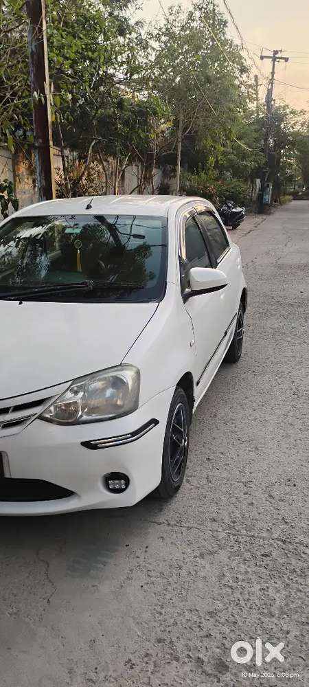 Very Good Condition Andride Music Sistam Rivars Camra