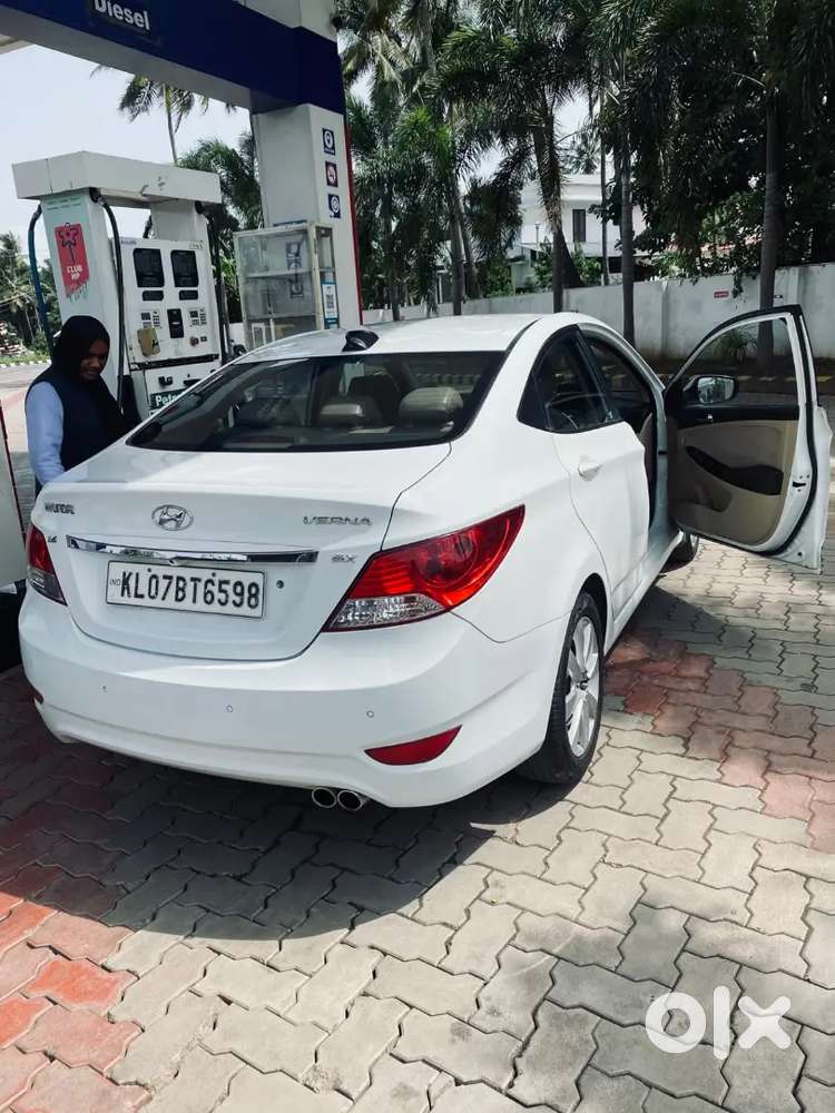 Hyundai Verna Vtvt 1.6 2012
