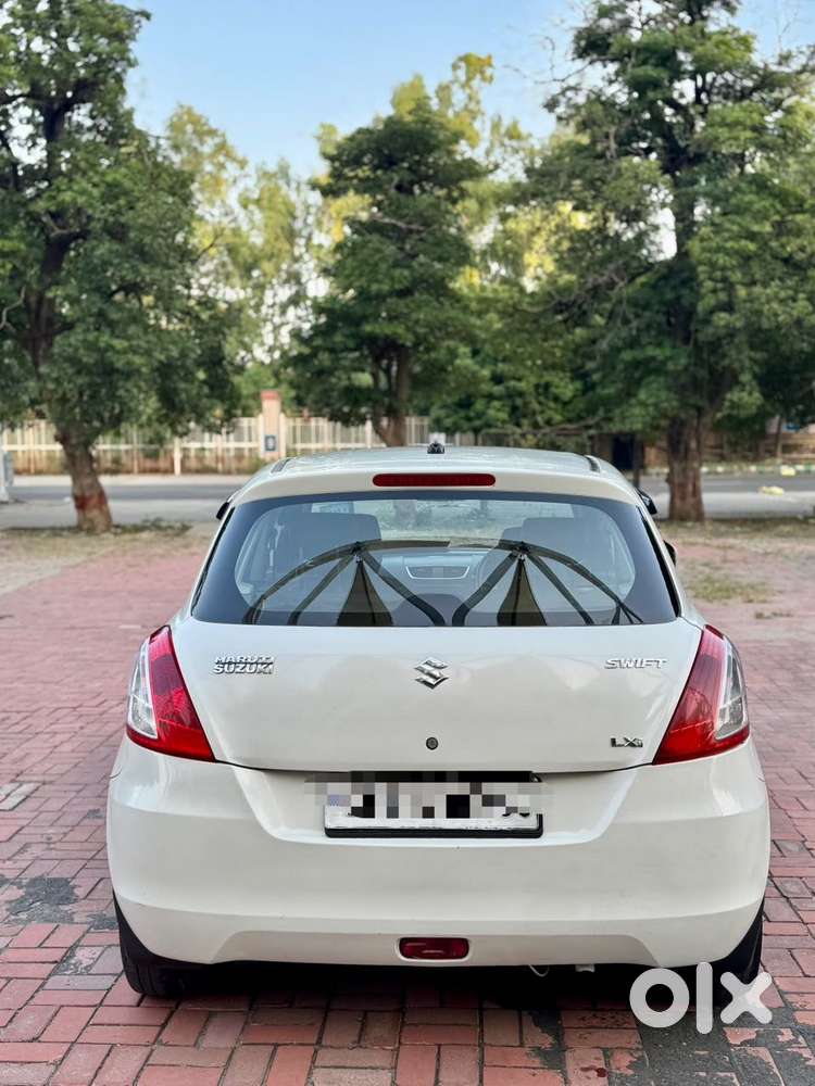 Maruti Suzuki Swift Vxi Cng, 2012, Cng & Hybrids