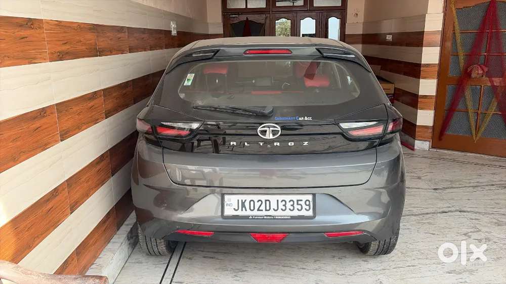 Tata Altroz 2024 Petrol Well Maintained