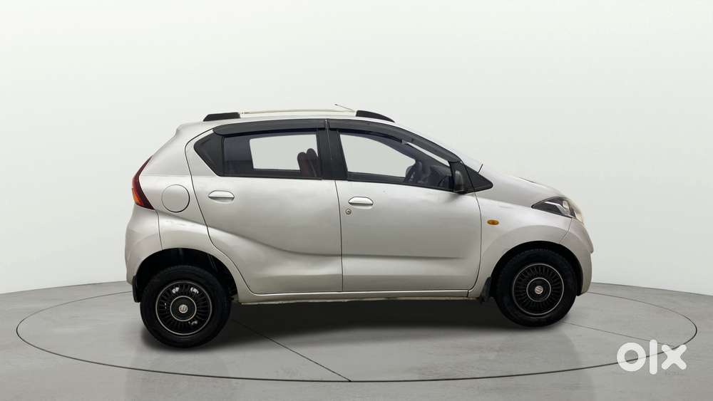 Datsun Redigo T Option, 2016, Petrol