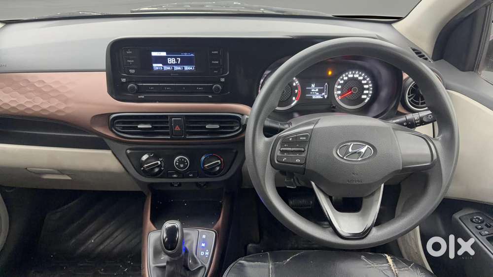Hyundai Aura 1.2 S Petrol Amt, 2020, Petrol