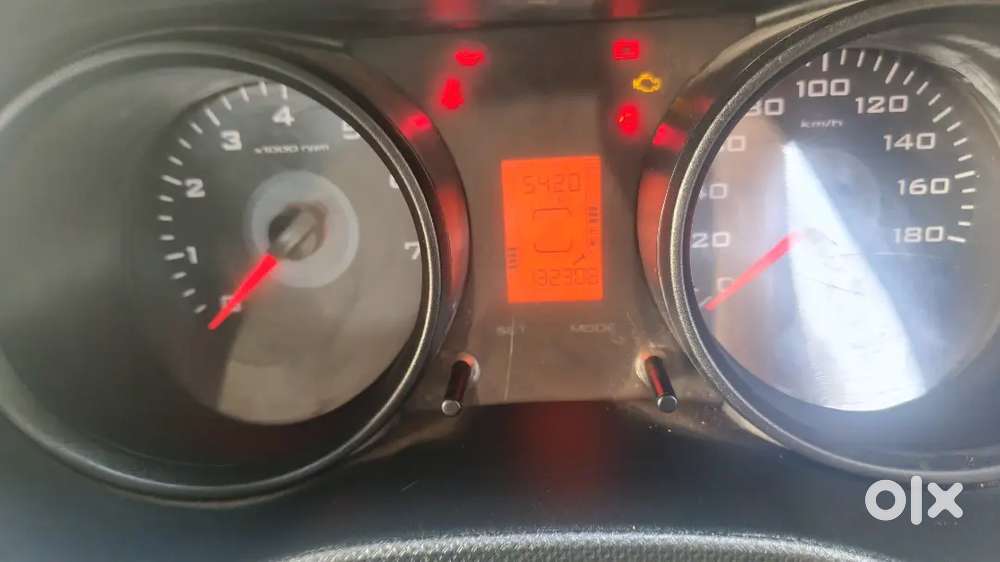 Mahindra Tuv 300 2019 Diesel 132000 Km Driven