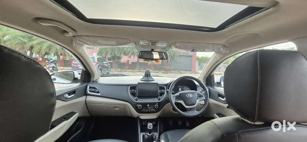 Hyundai Verna 1.5 Sx (o) Petrol Mt, 2022, Petrol