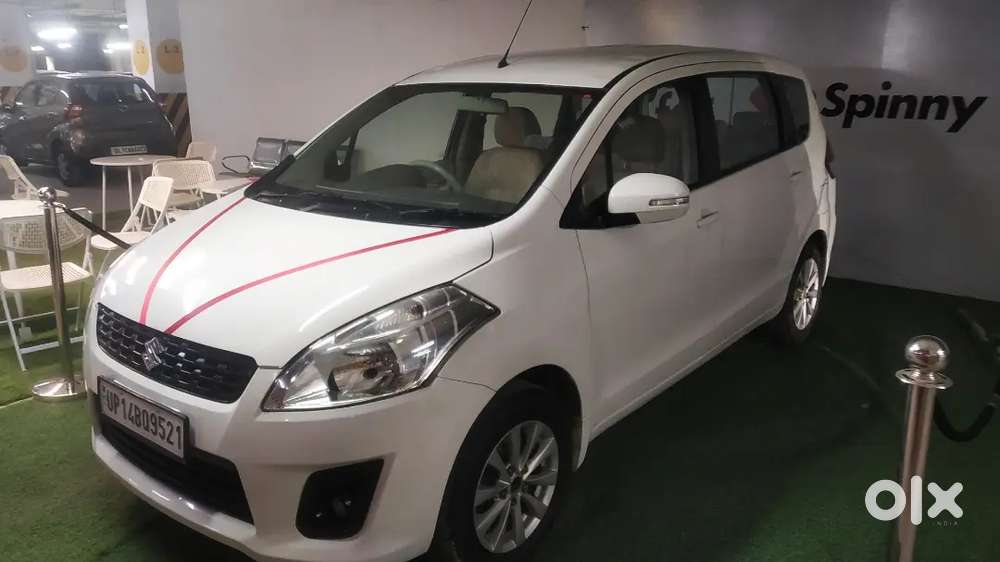 Maruti Suzuki Ertiga 1.5 Zxi, Year 2012 Petrol +cng 5 Wheel Alloy Hai
