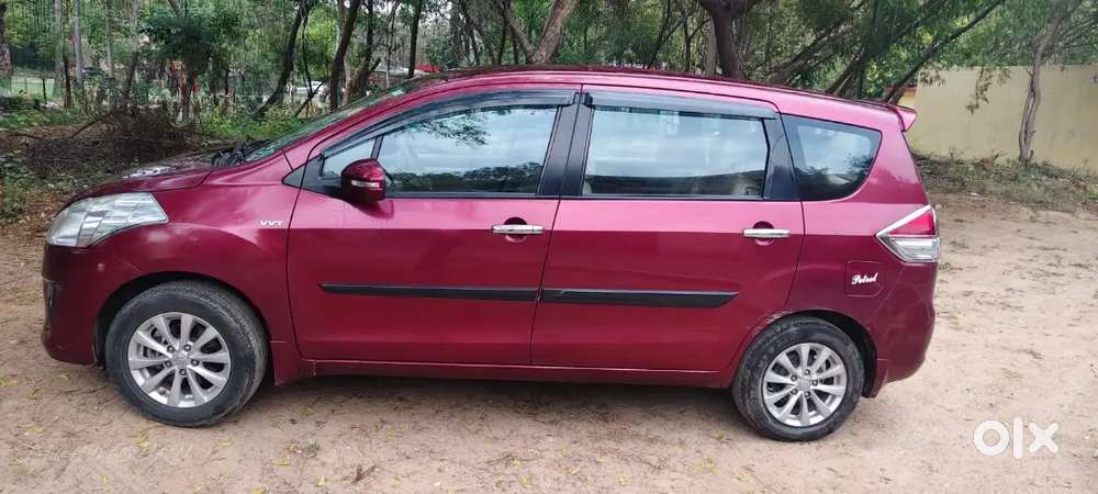 Maruti Suzuki Ertiga 2016 Petrol 65000 Km Driven