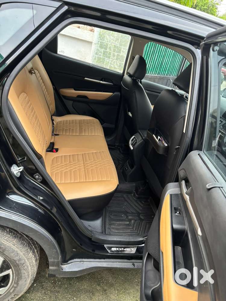 Kia Sonet Petrol 2024