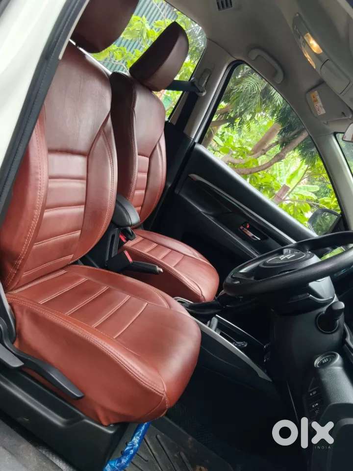 Maruti Suzuki Xl6 1.5 Zeta At, 2025, Petrol
