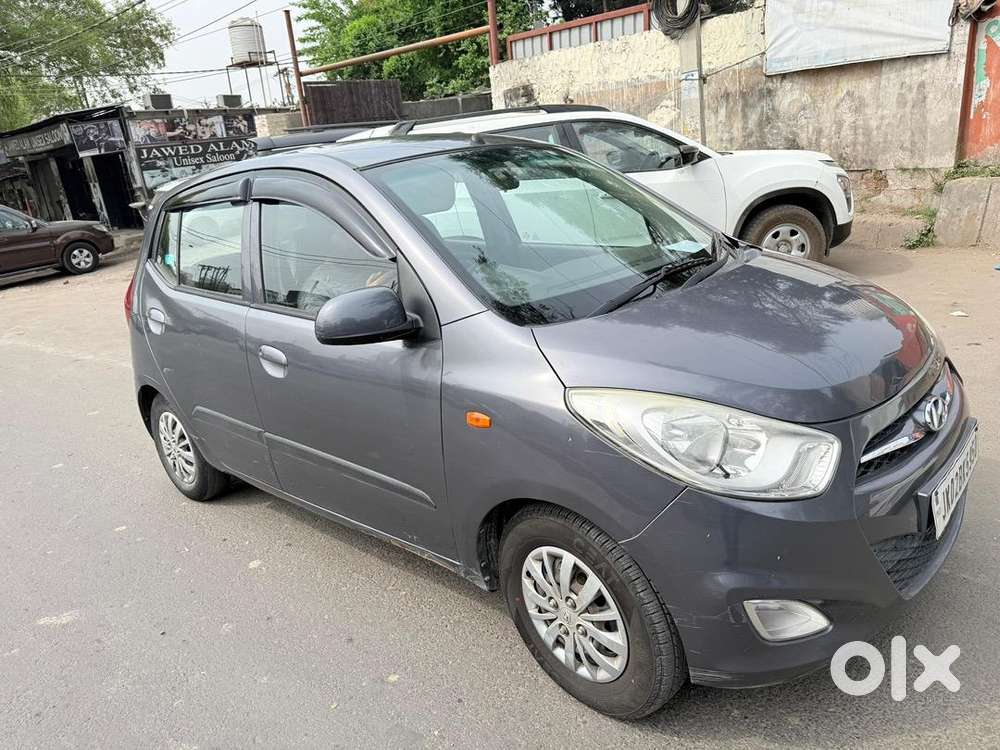 Hyundai I10 2015 Petrol 74000 Km Driven