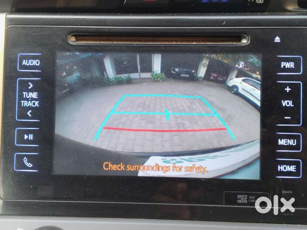 Toyota Innova Crysta 2.8z Automatic, 2016, Diesel