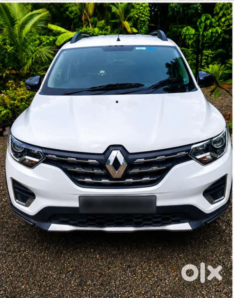 Renault Triber Automatic 2022 Petrol Well Maintained.