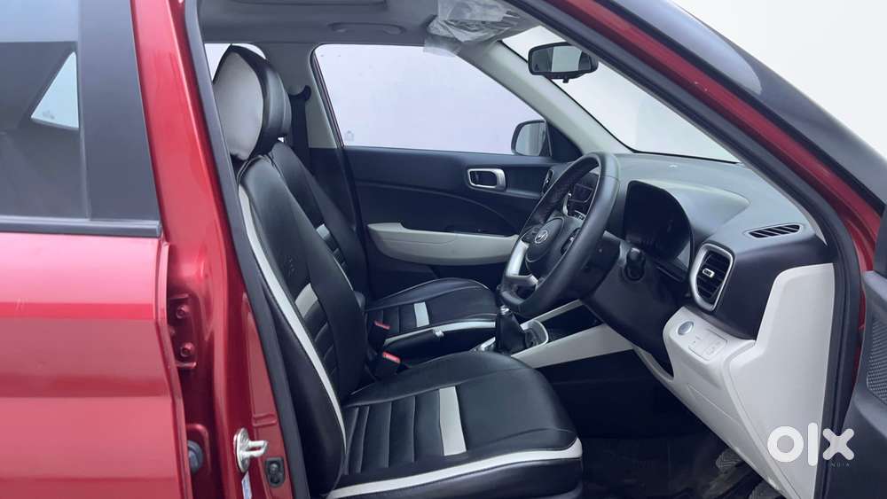 Hyundai Venue Sx Dual Tone, 2022, Petrol