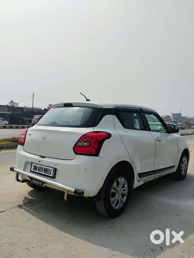 Maruti Suzuki Swift Vvt Vxi, 2021, Petrol