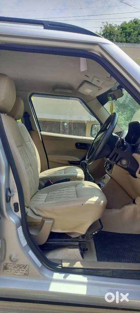 Mahindra Tuv 300 T6, 2018, Diesel
