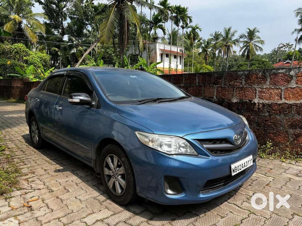 Toyota Corolla Altis 2012