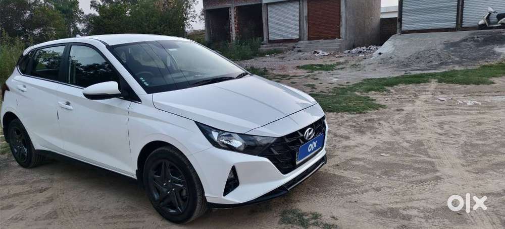 Hyundai New I20 1.2 Sportz Mt, 2023, Petrol