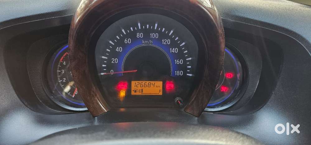 Honda Mobilio, 2014, Diesel