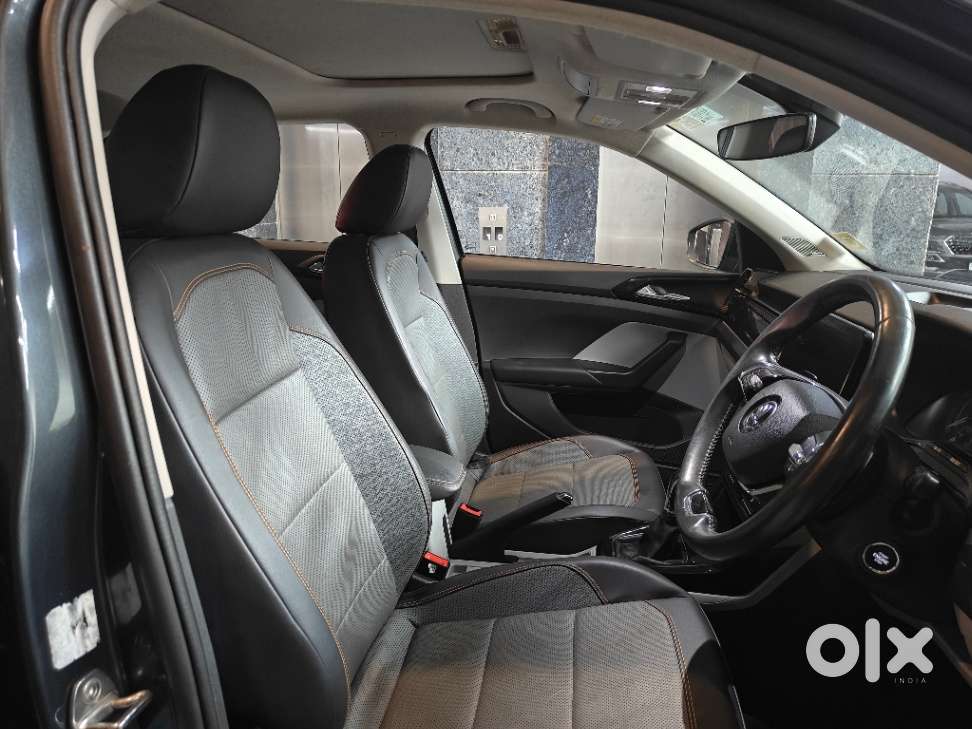 Skoda Kushaq 1.0 Tsi Style At, 2022, Petrol