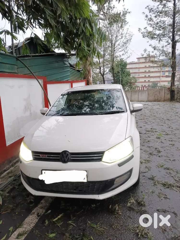 Volkswagen Polo Petrol 2011