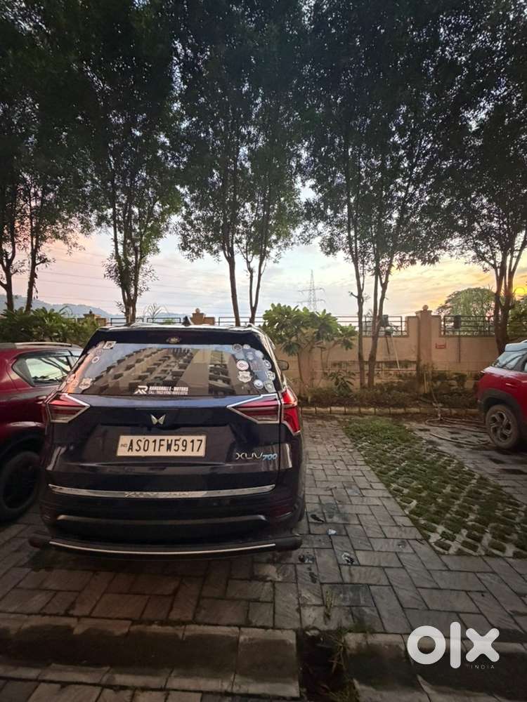 Mahindra Xuv700 Petrol 2024