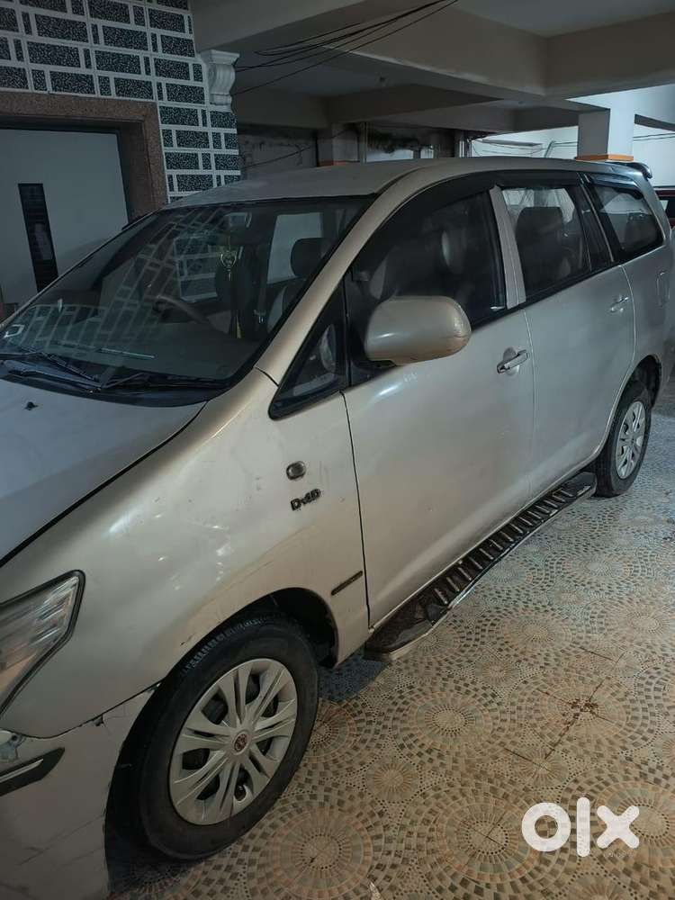 Toyota Innova 2007 Diesel Well Maintained