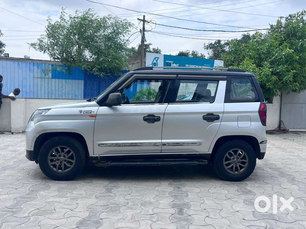 Mahindra Tuv 300 T10, 2019, Diesel