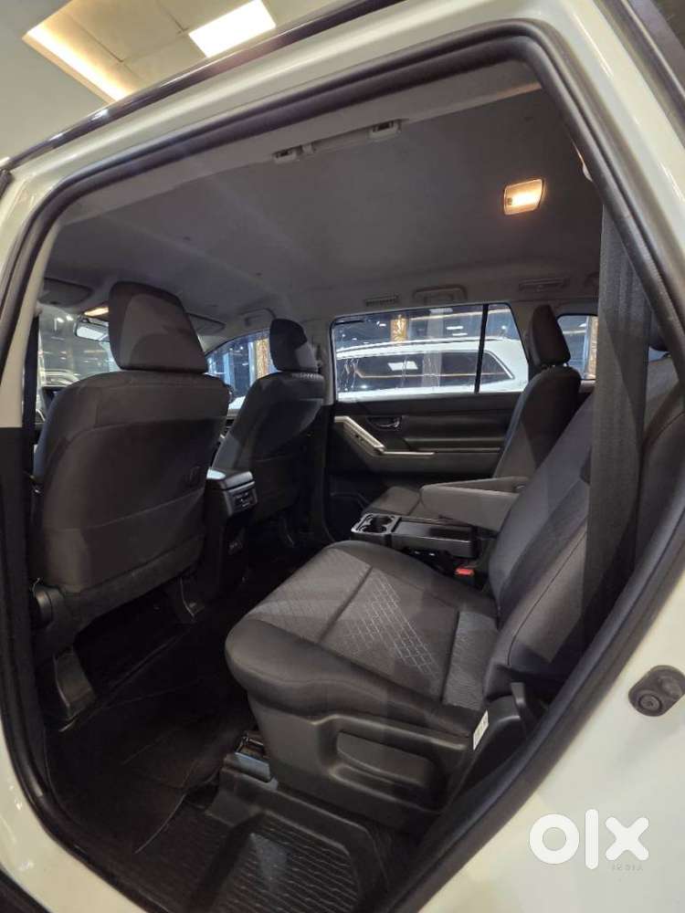 Toyota Innova Hycross 2.0 Gx 7 Str, 2025, Petrol