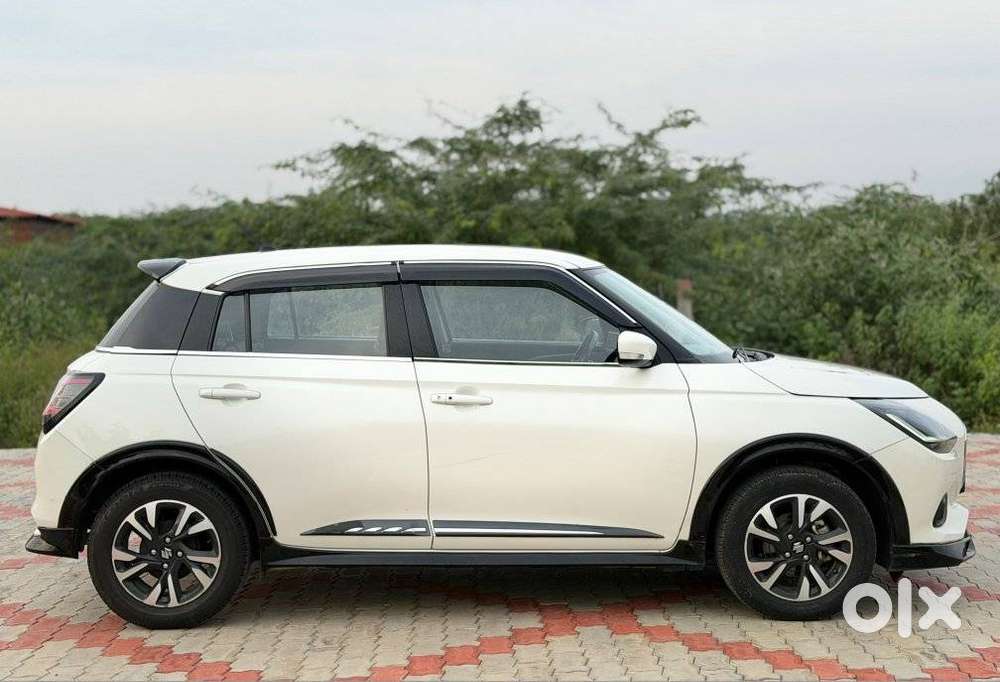 Maruti Suzuki Swift, 2025, Petrol