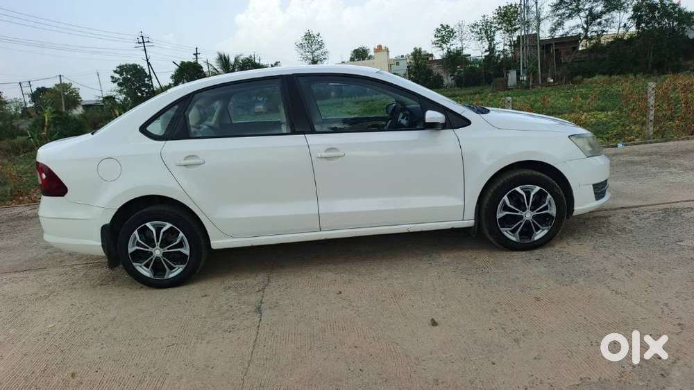 Skoda Rapid Monte Carlo 1.6 Mpi, 2017, Petrol