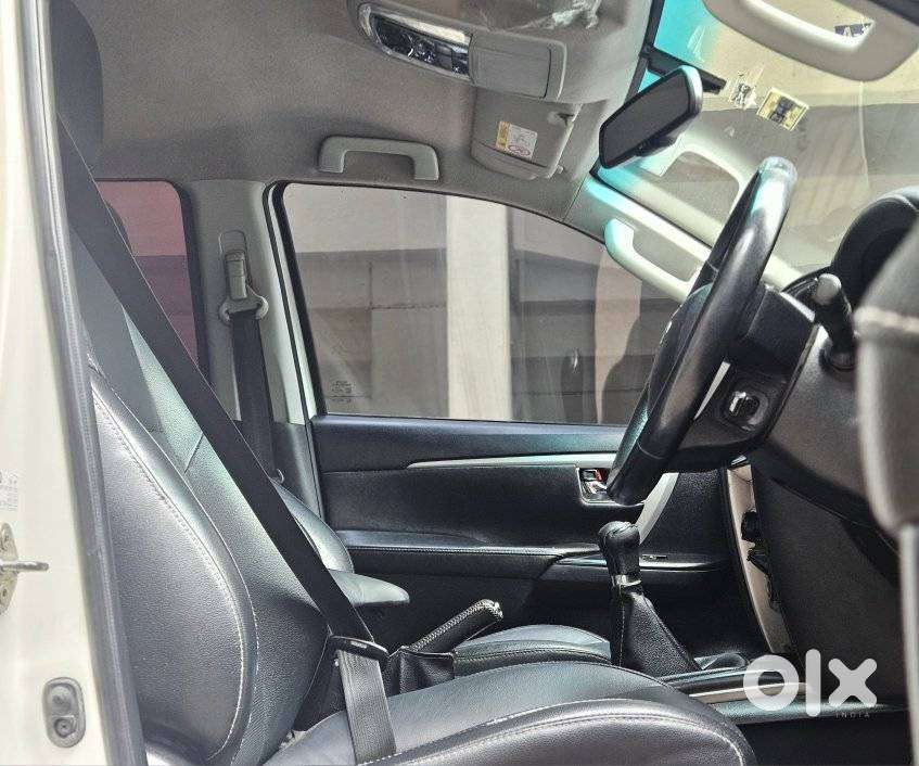 Toyota Fortuner 4x2 Mt 2.8 Diesel, 2022, Diesel
