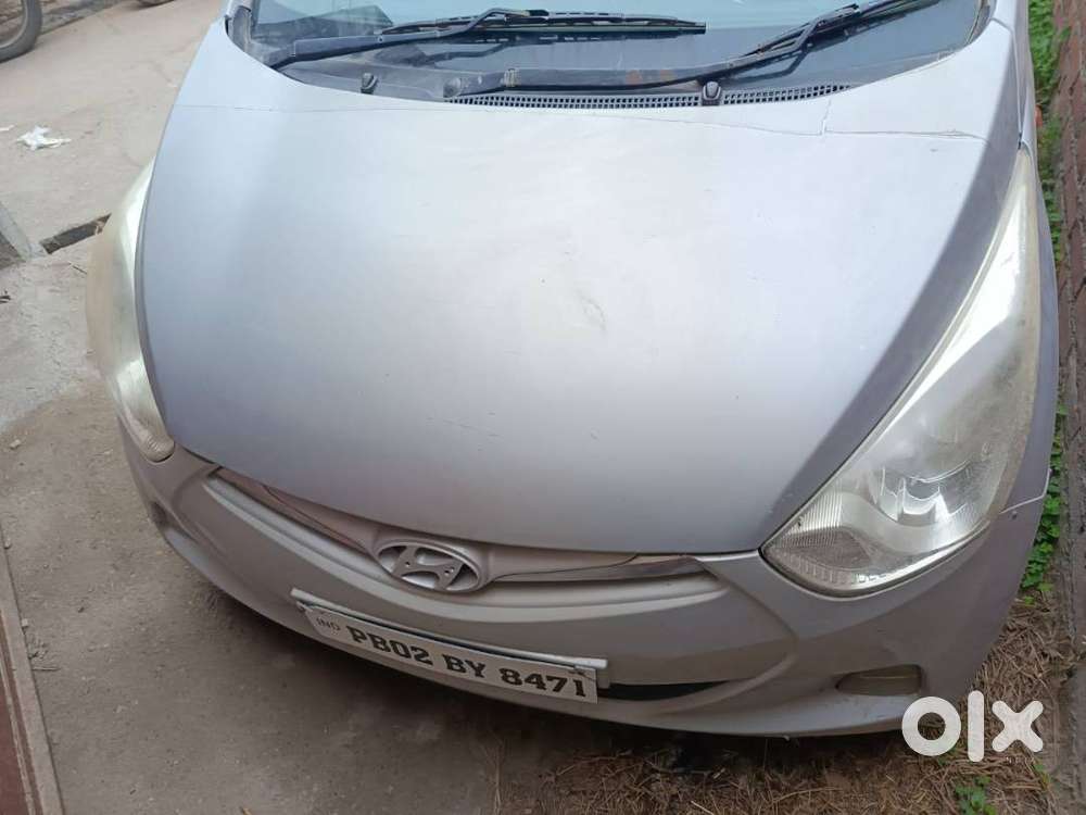 Hyundai Eon 2012 Petrol 800000 Km Driven