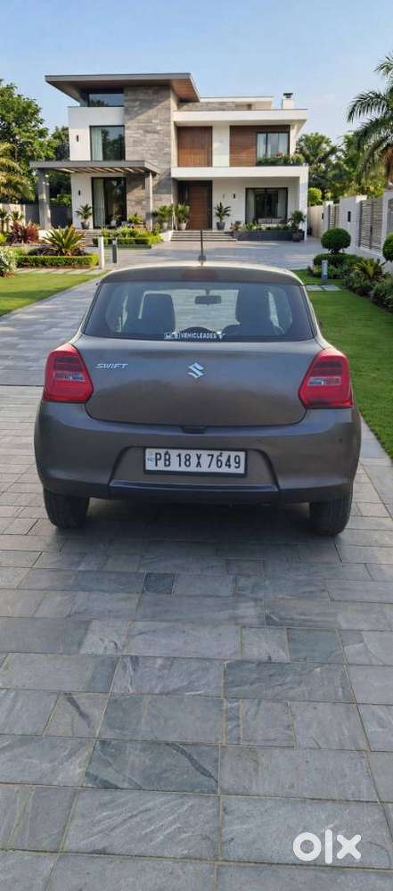 Maruti Suzuki Swift Vxi Abs Bsiv, 2022, Petrol