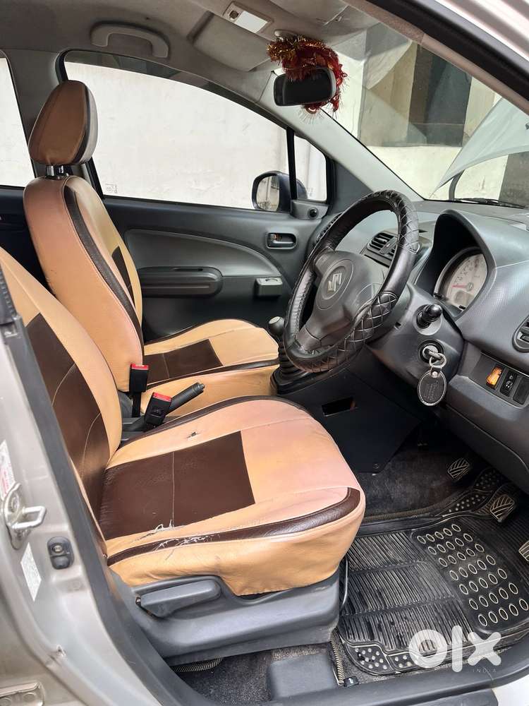 Maruti Suzuki Ritz Vxi, 2012, Petrol