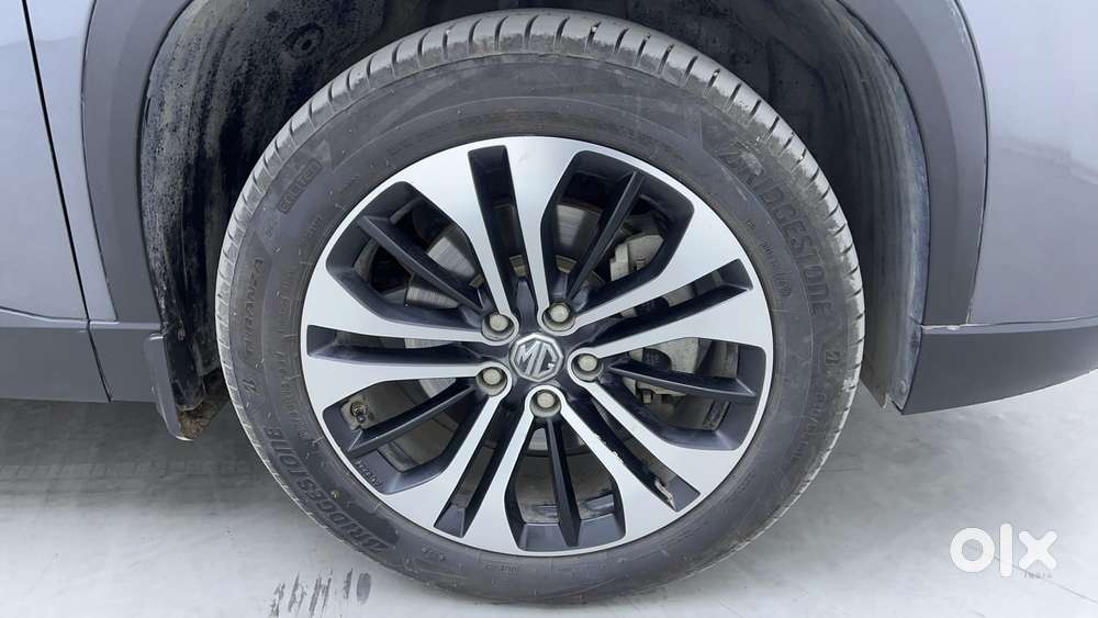 Mg Hector Plus 1.5 Sharp Turbo Cvt 6 Str, 2022, Petrol