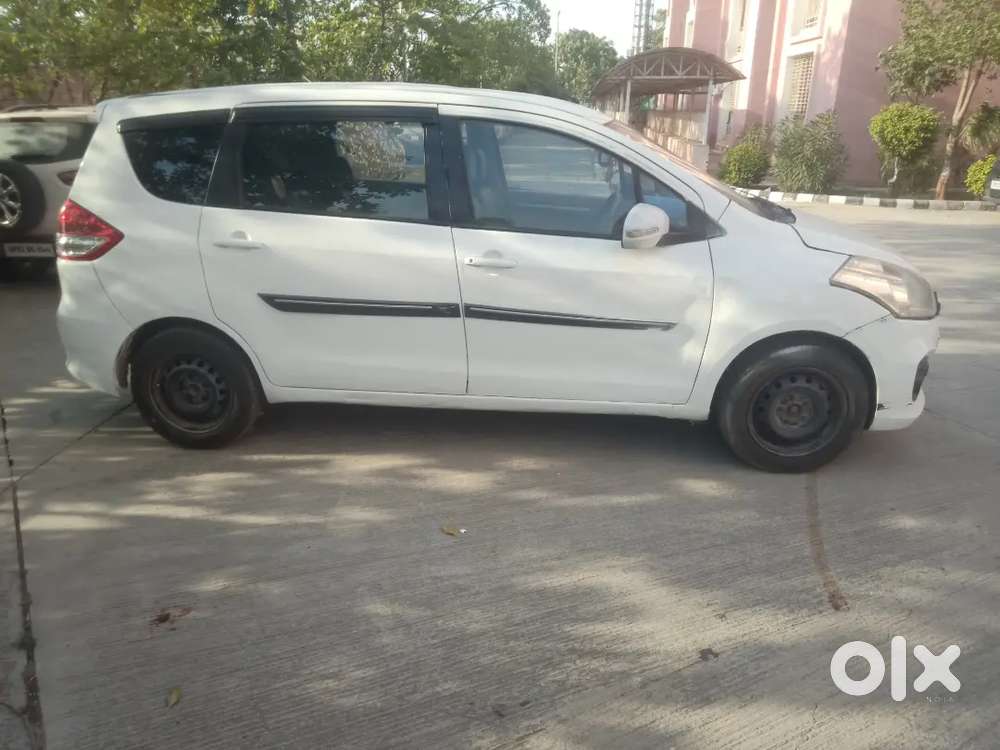 Maruti Suzuki Ertiga 2016 Company Fitted Cng Tank