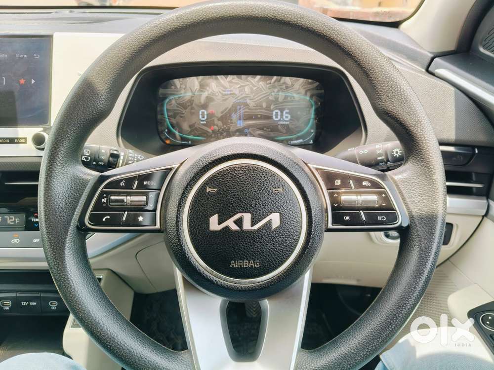 Kia Carens 1.5 Prestige Plus 7 Str Imt, 2023, Diesel