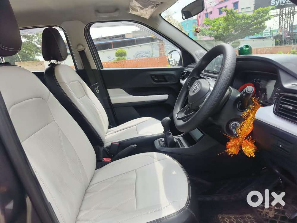 Tata Punch Creative Amt, 2022, Petrol