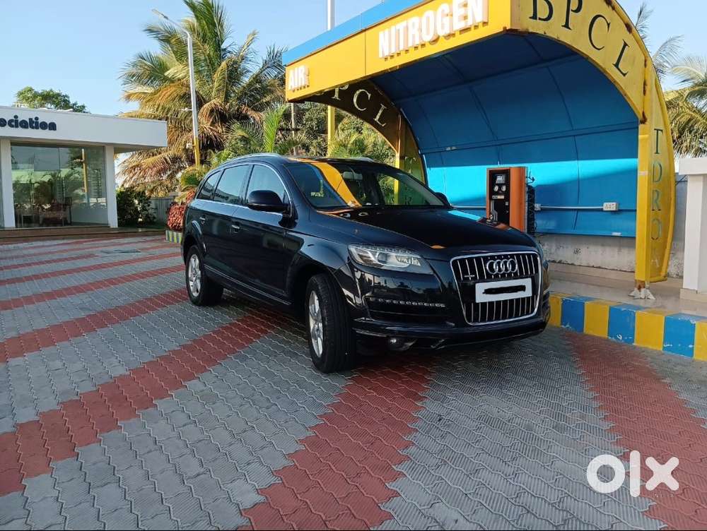 Immaculate Condition Q7, Direct Owner, Genuine Condition