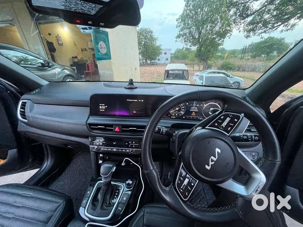 Automatic Steering Control Panoramic Sunroof Scratch Less Showroom Con